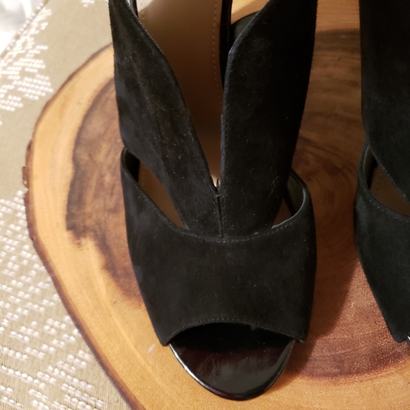 CUT-OUT PEEP-TOE SLING-BACK SUEDE HEELS - Picture 10 of 12